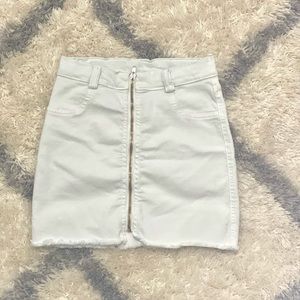 White denim skirt